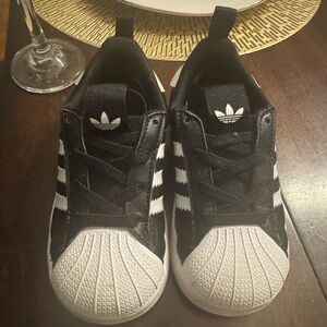 Toddler Adidas Kids Black and White Sneakers